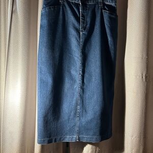 Lee brand Classic Dark Blue Denim Midi Skirt